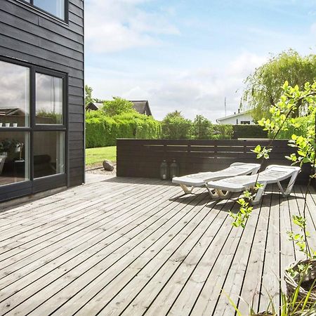 6 Person Holiday Home In Bjert Sønder Bjert Buitenkant foto