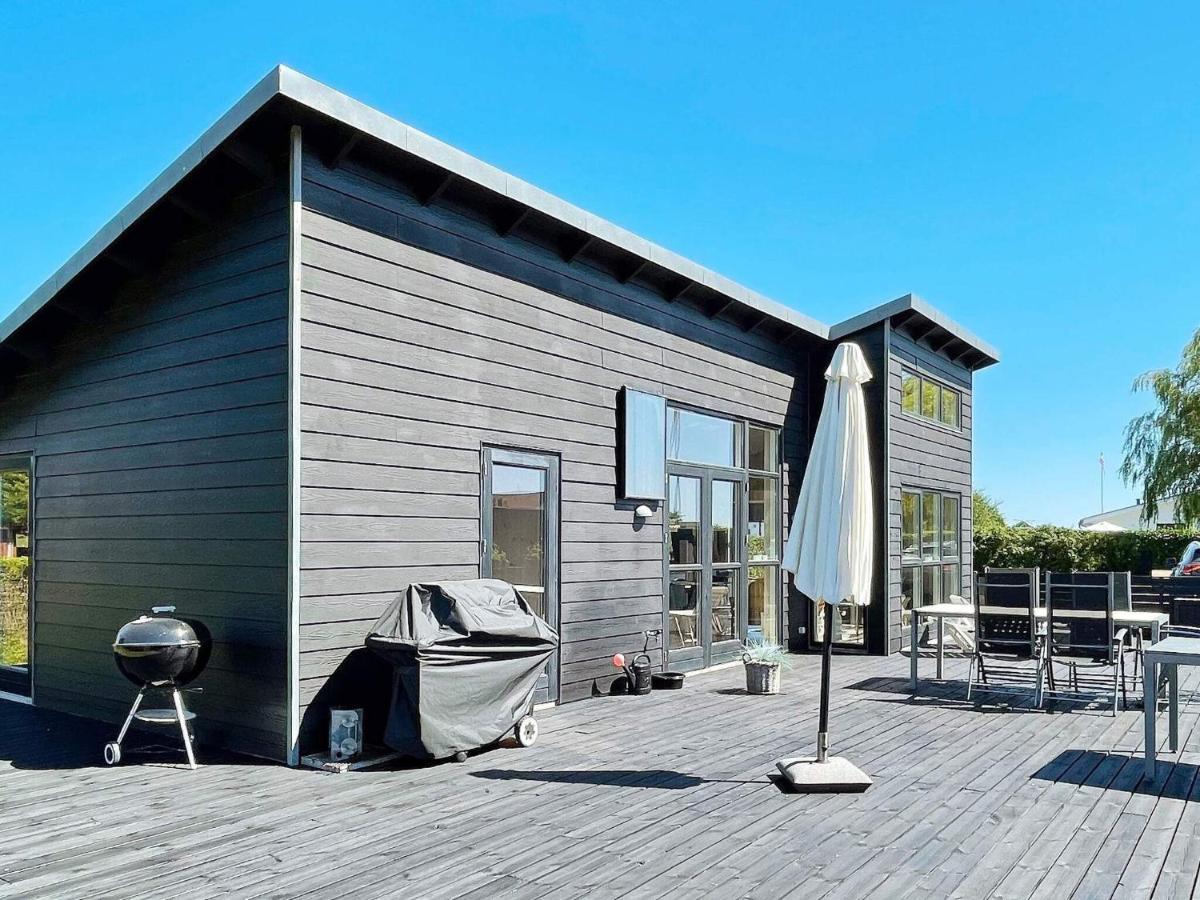 6 Person Holiday Home In Bjert Sønder Bjert Buitenkant foto
