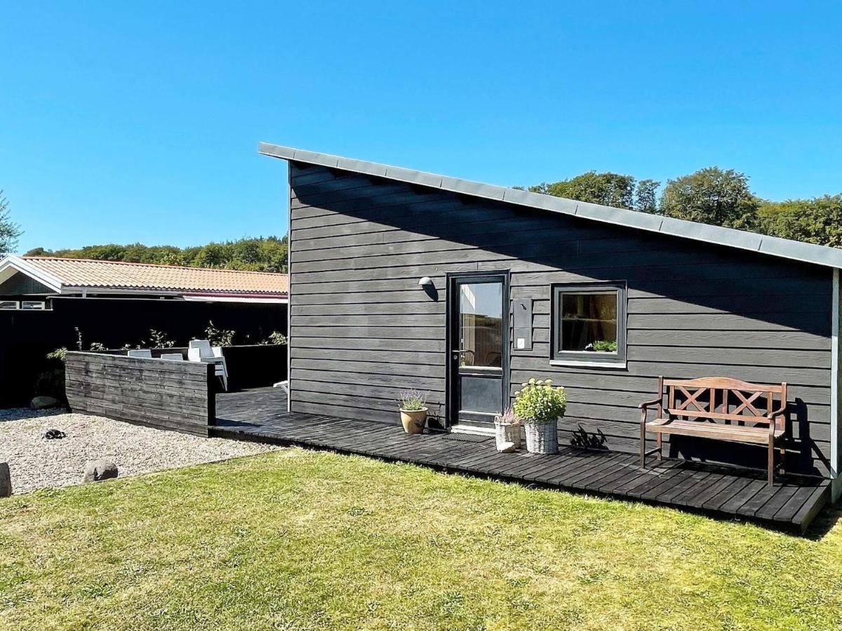 6 Person Holiday Home In Bjert Sønder Bjert Buitenkant foto