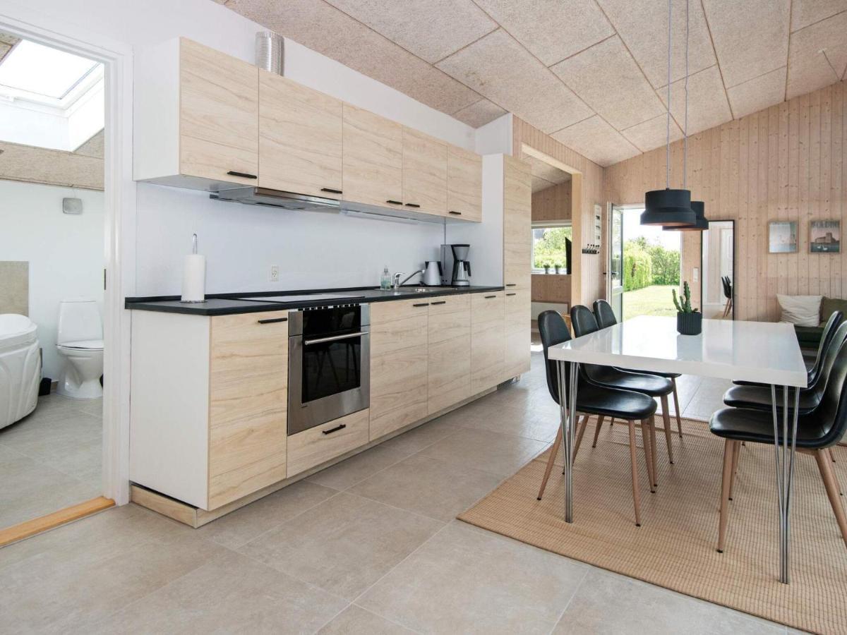 6 Person Holiday Home In Bjert Sønder Bjert Buitenkant foto